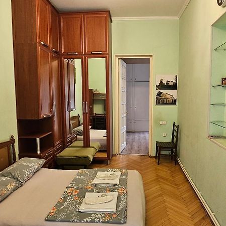 Tbilisi Guest House Esterno foto